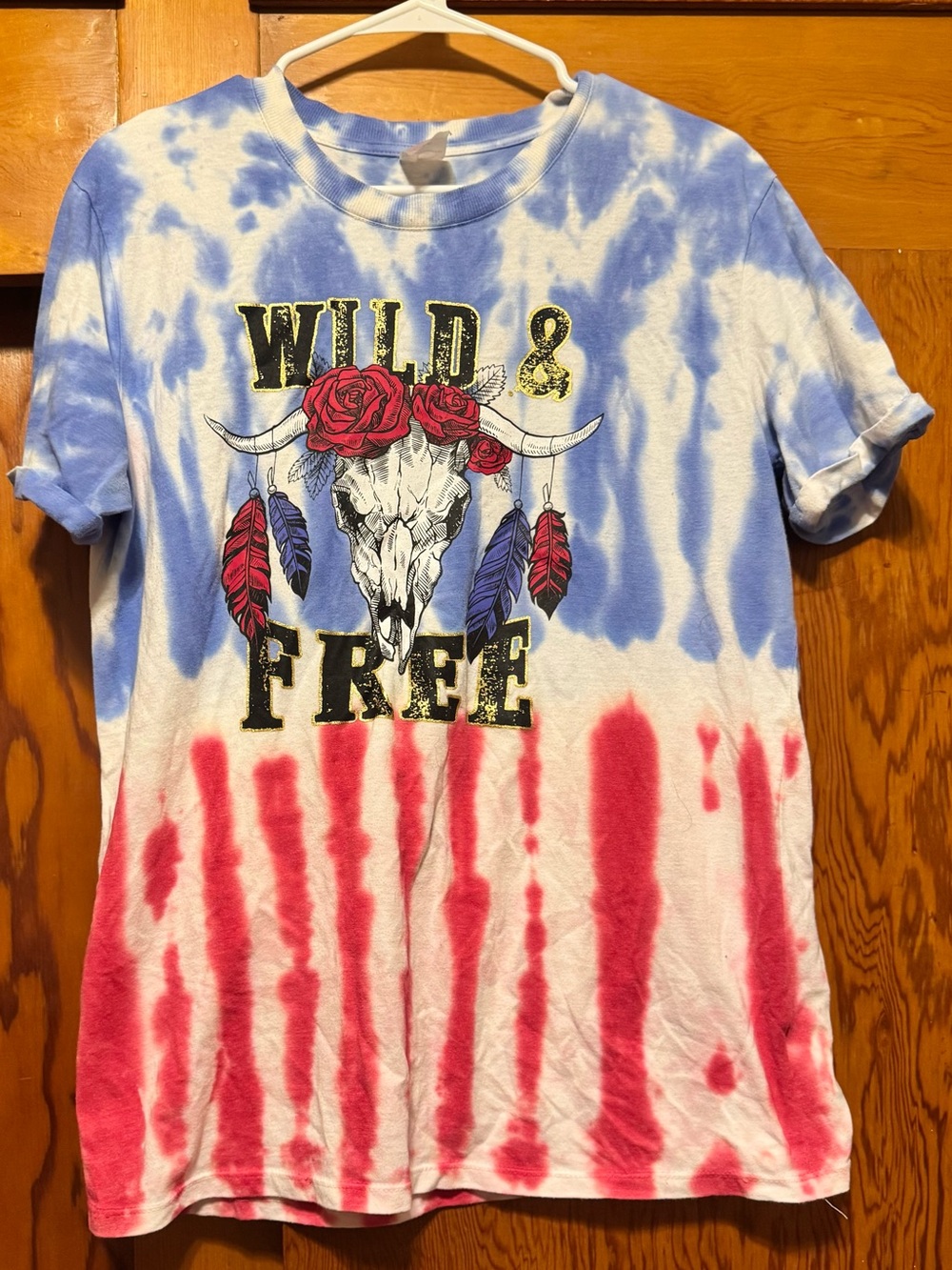 No Boundaries Tie-Dye 'Wild & Free' Skull Tee - Blue, White & Red